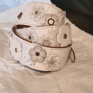 Chalk colored tea rose purse strap